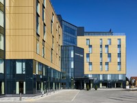 Courtyard London Heathrow Airport
