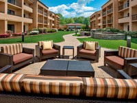 Courtyard Boston Andover