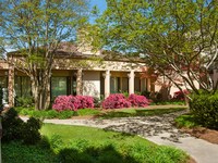 Courtyard Charlotte Arrowood