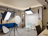 Montcalm East, Autograph Collection