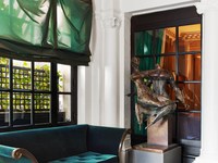 Le Dokhan's, Paris Arc de Triomphe, a Tribute Portfolio Hotel