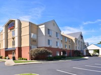 Fairfield Inn & Suites Louisville North