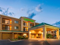 Courtyard Lakeland