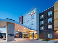 Fairfield Inn & Suites Lincoln Airport