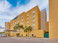 City Express by Marriott Mazatlán