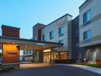 Fairfield Inn & Suites Marquette