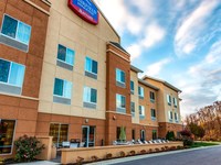 Fairfield Inn & Suites Harrisburg West