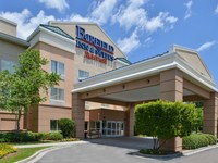 Fairfield Inn & Suites Charleston North/University Area