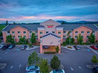 Fairfield Inn & Suites Burlington
