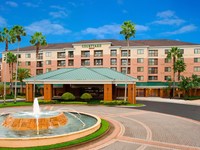 Courtyard Orlando Lake Buena Vista in the Marriott Village