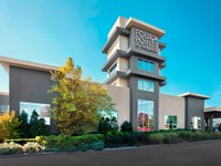 Four Points by Sheraton Melville Long Island