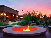 Courtyard Scottsdale Salt River