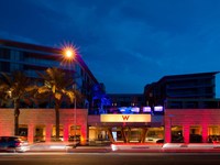 W Scottsdale