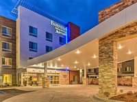 Fairfield Inn & Suites St. Louis Westport