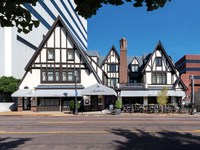 Seven Gables Inn, St. Louis West, a Tribute Portfolio Hotel