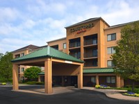 Courtyard Cleveland Westlake