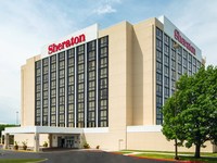 Sheraton West Des Moines Hotel