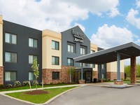 Fairfield Inn and Suites Rochester East