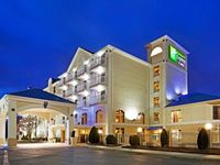 Holiday Inn Express & Suites Asheville SW - Outlet Ctr Area