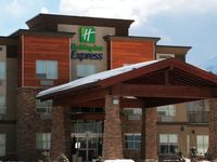 Holiday Inn Express Golden-Kicking Horse