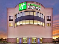 Holiday Inn Express Waterloo-Cedar Falls