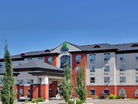 Holiday Inn Express & Suites Sherwood Park-Edmonton Area