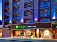 Holiday Inn Express & Suites Calgary