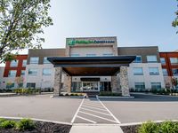 Holiday Inn Express & Suites Tonawanda - Buffalo Area