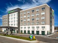 Holiday Inn Express & Suites Brandon