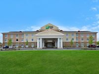 Holiday Inn Express & Suites Utica