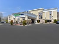 Holiday Inn Express Corning - Painted Post