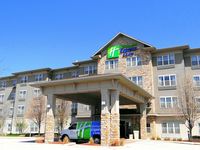 Holiday Inn Express & Suites Chicago West-Roselle