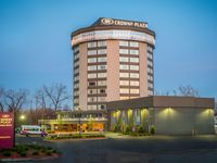 Crowne Plaza Saddle Brook