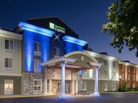 Holiday Inn Express & Suites Philadelphia - Mt. Laurel