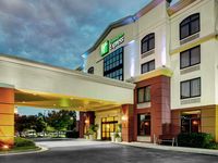 Holiday Inn Express Richmond Airport