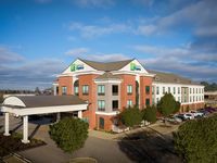 Holiday Inn Express & Suites Olive Branch