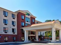 Holiday Inn Express & Suites Biloxi- Ocean Springs