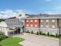 Holiday Inn Express & Suites Clute - Lake Jackson