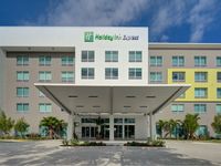 Holiday Inn Express & Suites Doral - Miami