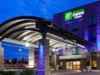Holiday Inn Express & Suites Rochester – Mayo Clinic Area