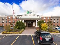 Holiday Inn Express & Suites Grand Blanc