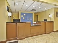 Holiday Inn Express & Suites Harrington