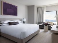 Kimpton Claret Hotel