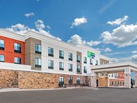 Holiday Inn Express & Suites Trinidad