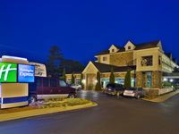Holiday Inn Express Mackinaw City