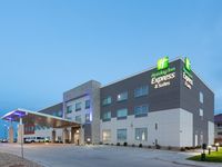 Holiday Inn Express & Suites Firestone - Longmont
