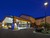 Holiday Inn Express Detroit-Warren (Gm Tech Ctr)