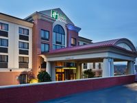Holiday Inn Express & Suites Greenville-Downtown