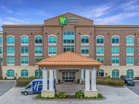 Holiday Inn Express & Suites Charleston Arpt-Conv Ctr Area