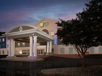 Holiday Inn Express & Suites Little Rock-West
